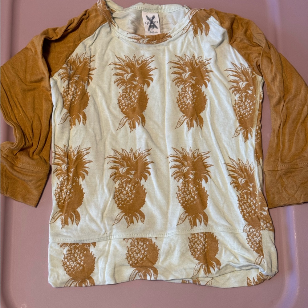 Kate Quinn Pineapple Print Long Sleeve Tee - Cream and Tan
